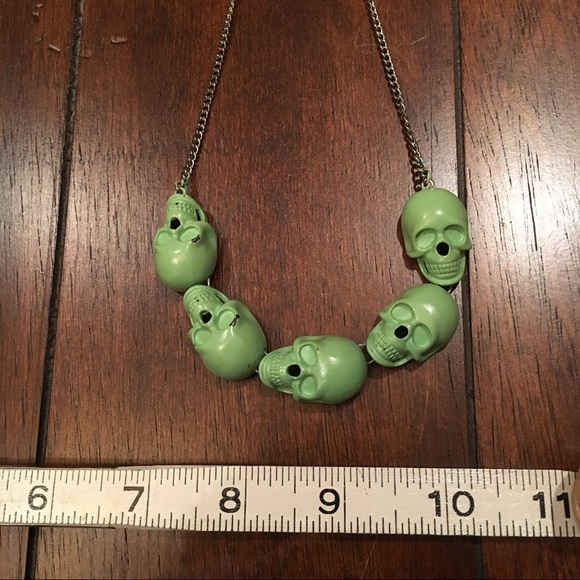 Green Skeleton Necklace - Picture 3 of 4